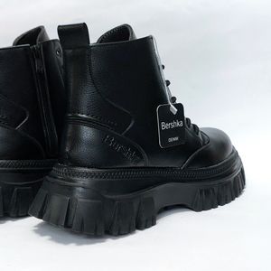 خرید اینترنتی نیم بوت برشکا طرح دکتر مارتینز Bershka Dr.Martens