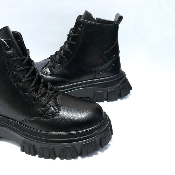 نیم بوت برشکا طرح دکتر مارتینز Bershka Dr.Martens