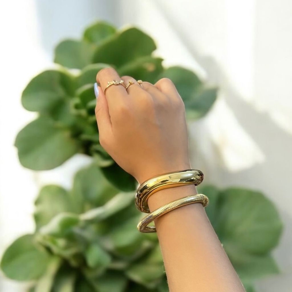 مشخصات دستبند النگویی آیینه ای دفورمه کد 3330001