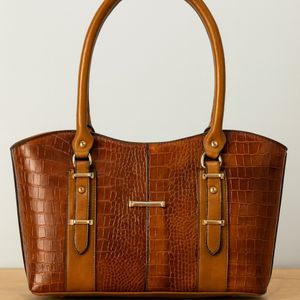 کیف زنانه تمام چرم گاوی