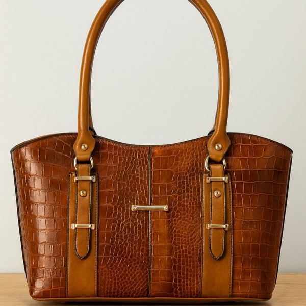 کیف زنانه تمام چرم گاوی