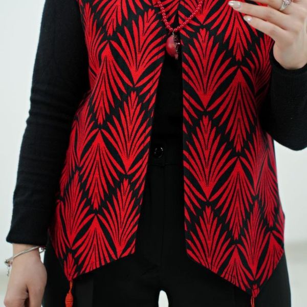 وست منگوله دار