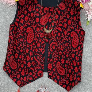 مشخصات وست منگوله داد