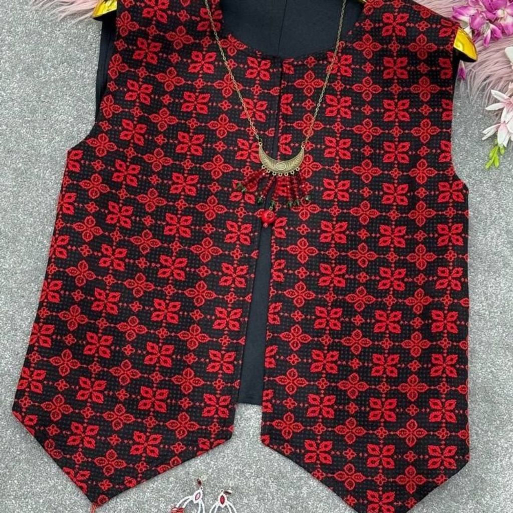 خرید انلاین وست منگوله داد