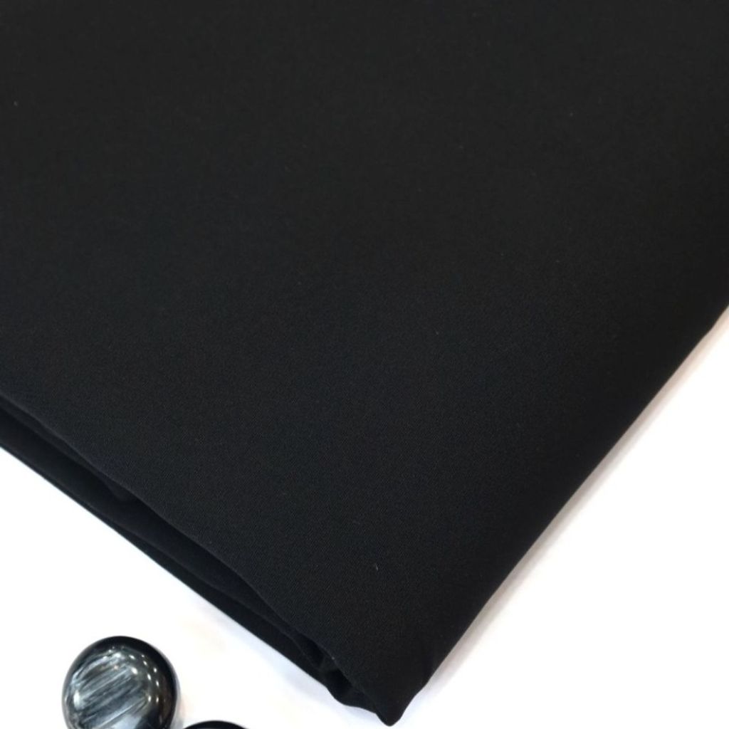 مشخصات پارچه سوپر مازراتی در رنگهای مشکی سرمه ای قهوه ای