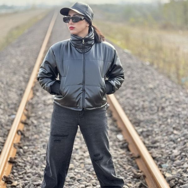 کاپشن کاپشن دخترانه چرم شیکسون تم گالری