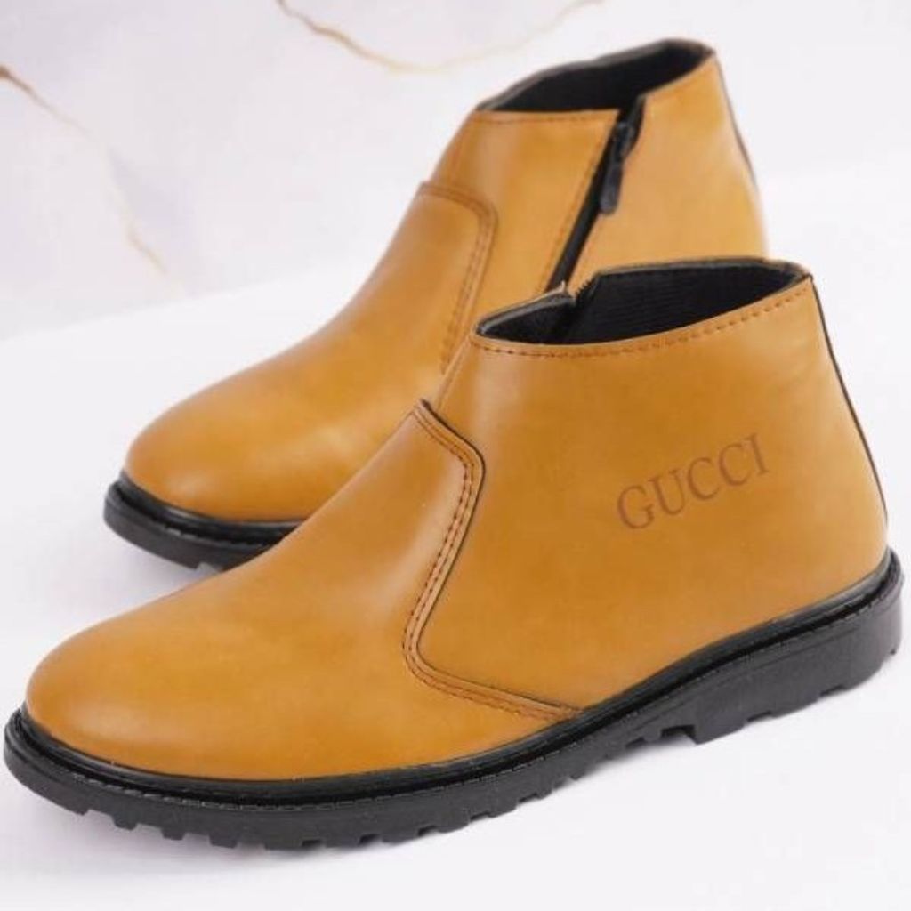 خرید اینترنتی نیم بوت مردانه