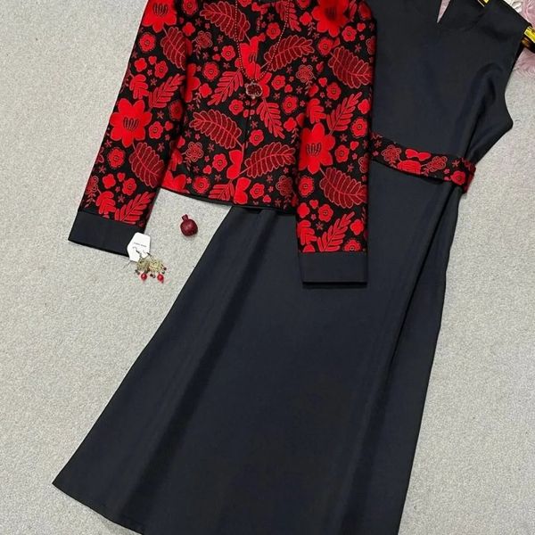 سه تیکه یلدایی🩸🍉