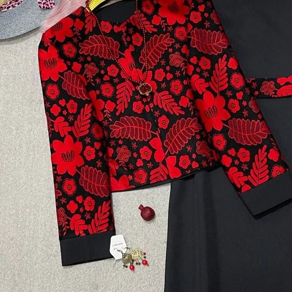 سه تیکه یلدایی🩸🍉