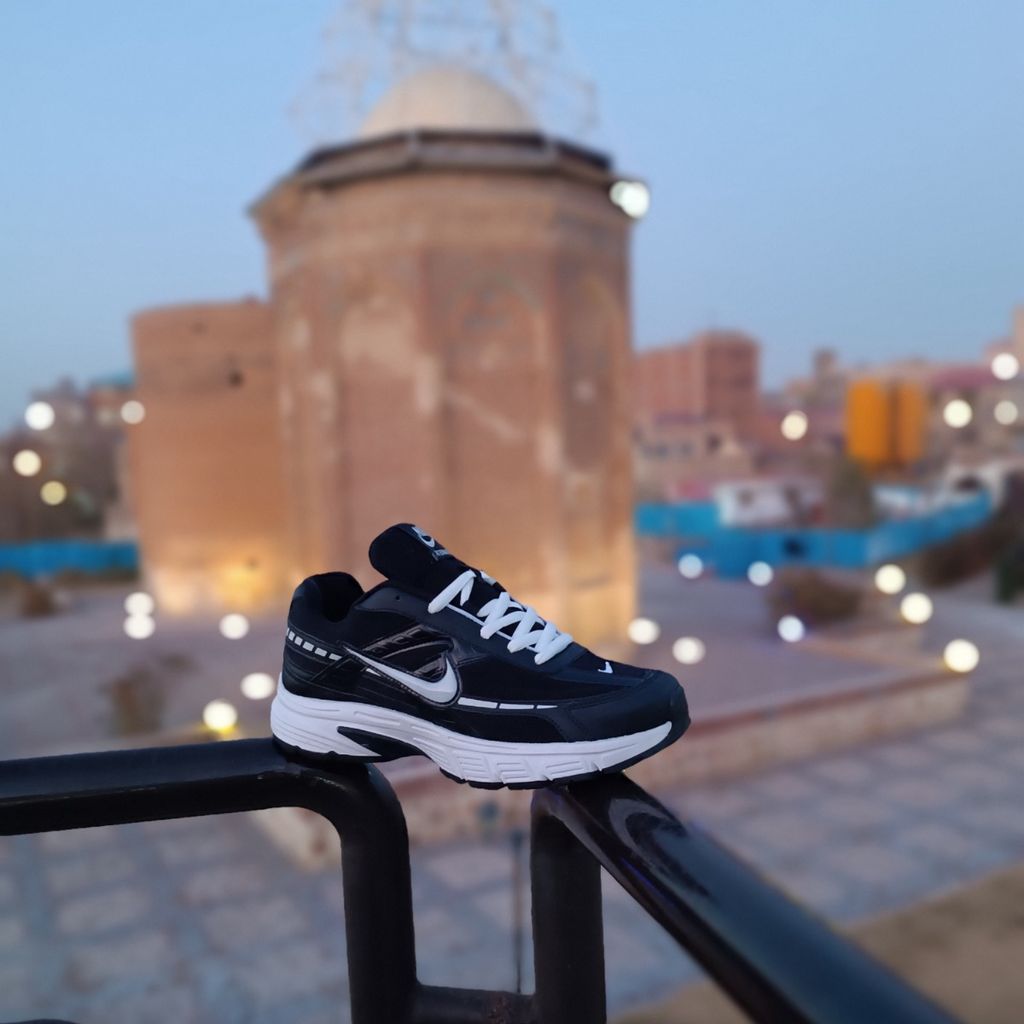 خرید انلاین کتونی مردانه نایک اینیشیتور Nike Initiator مشکی زیره سفید کیفیت بالا