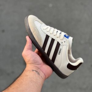 کفش زنانه سامبا