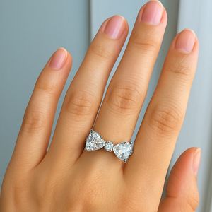 انگشتر زنانه تک پاپیون کد 3331015