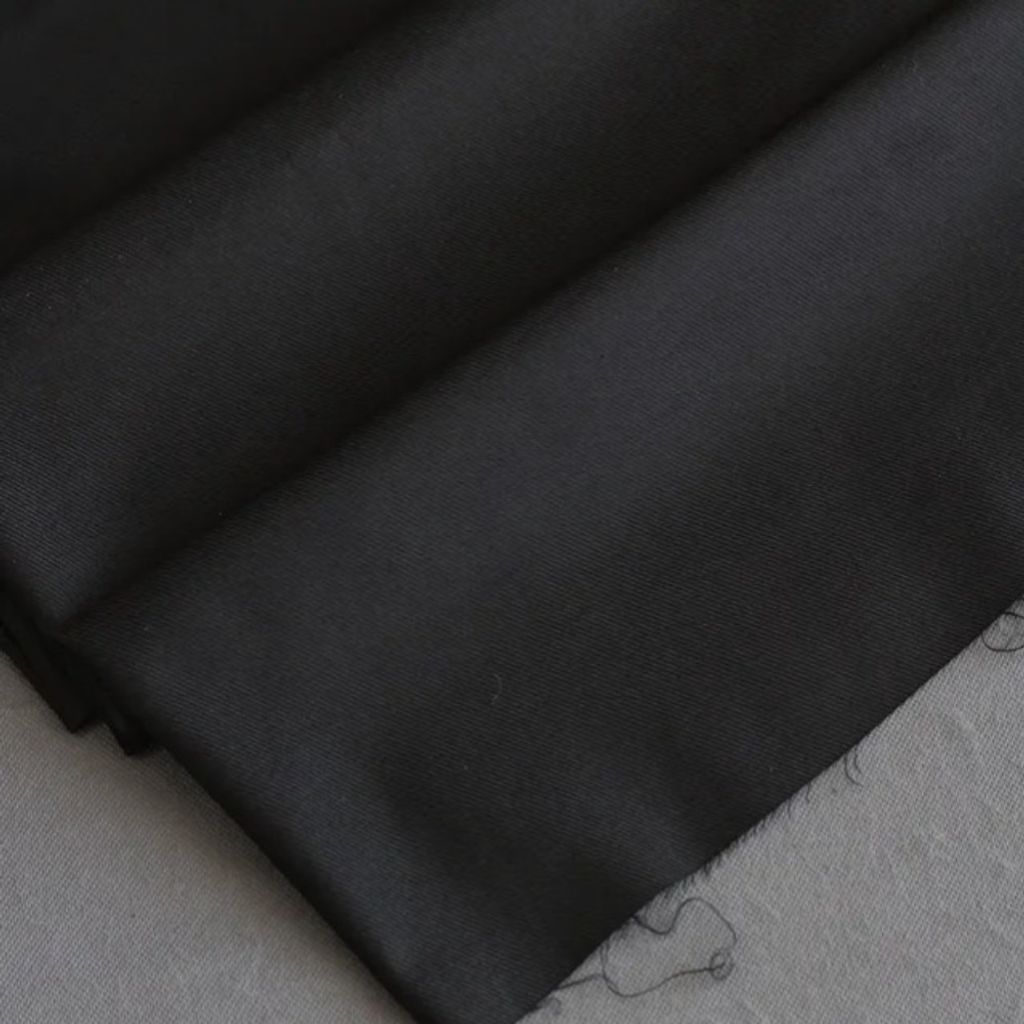 خرید اینترنتی پارچه بارانی کجراه