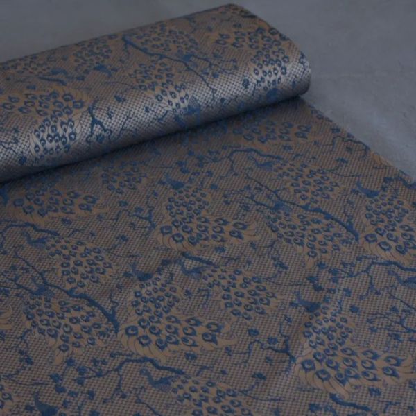 پارچه ژاکارد دانتل