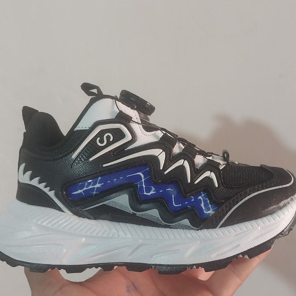 فروش اینترنتی کفش پسرانه دیسکی سالامون