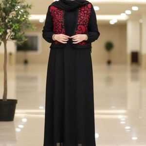 ست جلیقه و سارافون یلدا نورا