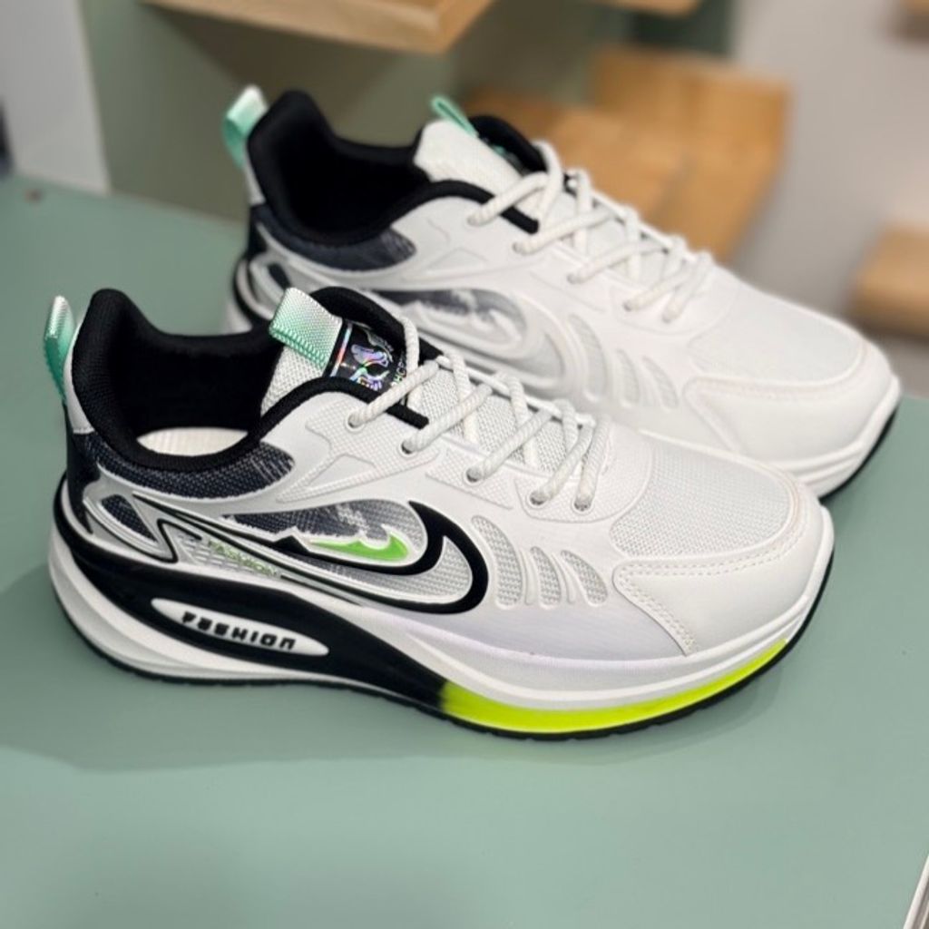 خرید اینترنتی قیمت کتونی بچگانه طرح نایک فشن از K-Z کد 4070803