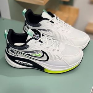 خرید اینترنتی قیمت کتونی بچگانه طرح نایک فشن از K-Z کد 4070803