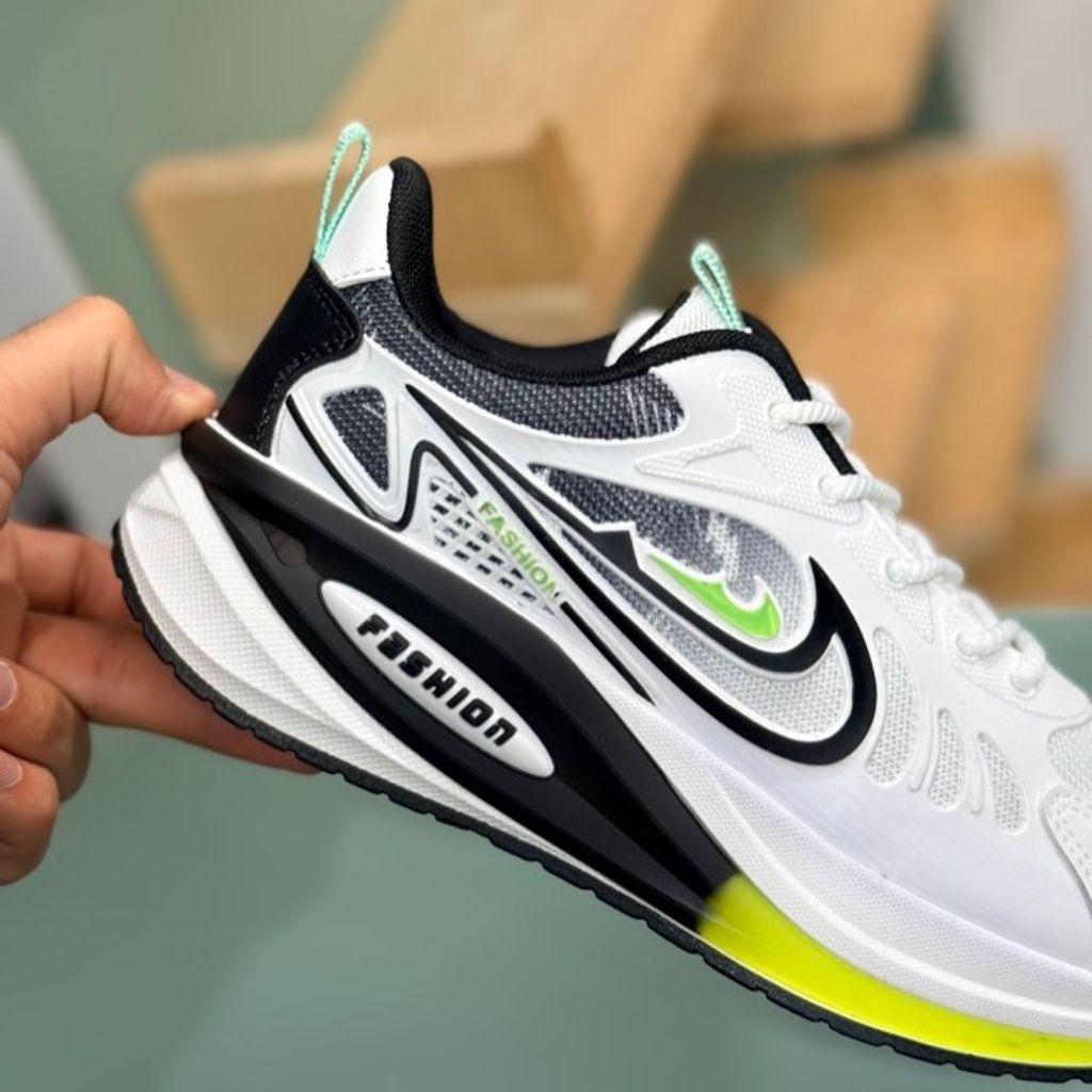 خرید اینترنتی قیمت کتونی بچگانه طرح نایک فشن از K-Z کد 4070803