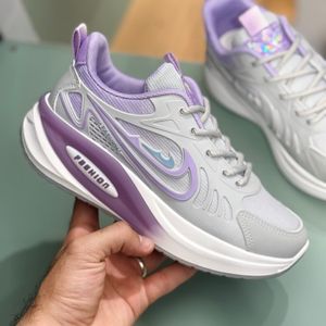 خرید اینترنتی قیمت کتونی بچگانه طرح نایک فشن از K-Z کد 4070803