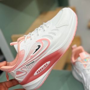 خرید اینترنتی قیمت کتونی بچگانه طرح نایک فشن از K-Z کد 4070803