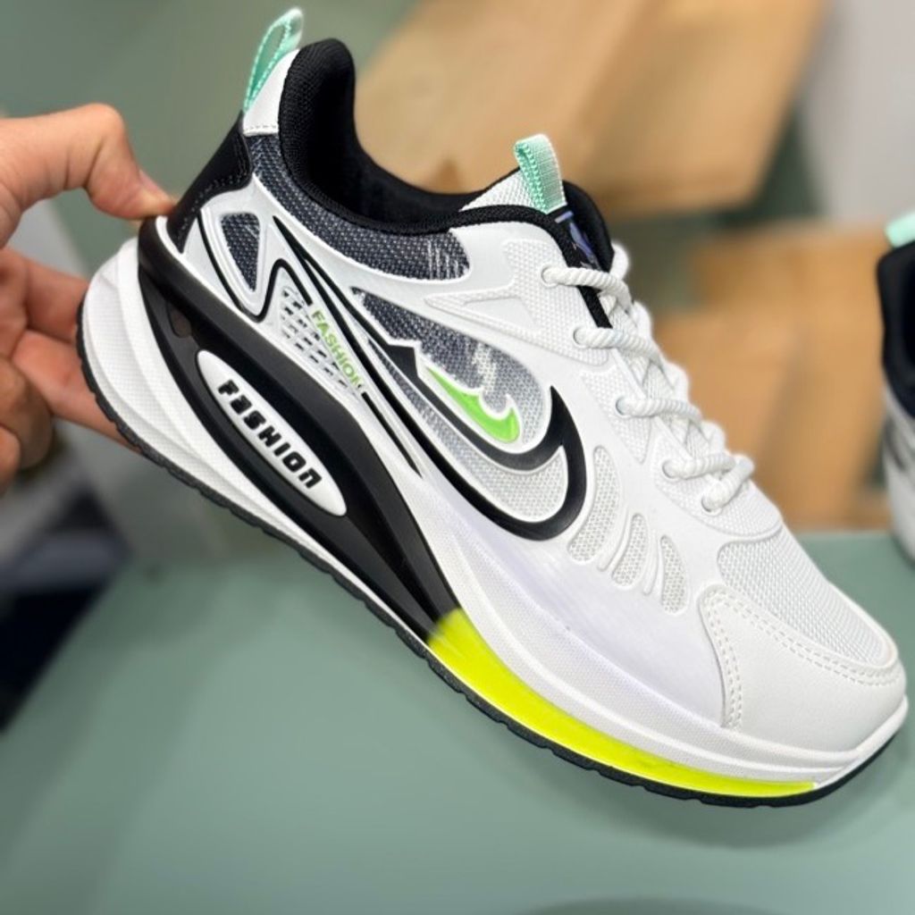 خرید اینترنتی قیمت کتونی بچگانه طرح نایک فشن از K-Z کد 4070803