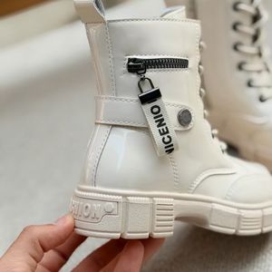 خرید اینترنتی قیمت بوت بچگانه طرح ورنی بغل زیپ از Kids کد 4090801