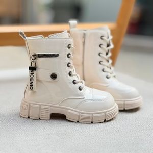 خرید اینترنتی قیمت بوت بچگانه طرح ورنی بغل زیپ از Kids کد 4090801