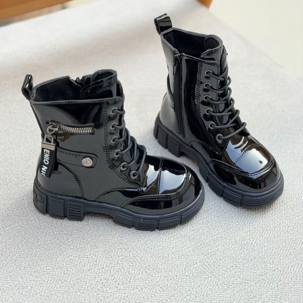 بوت بچگانه طرح ورنی بغل زیپ از Kids کد 4090801