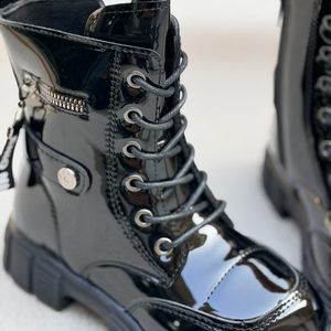 خرید اینترنتی قیمت بوت بچگانه طرح ورنی بغل زیپ از Kids کد 4090801