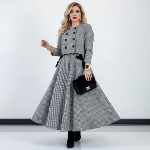 کت و دامن زنانه طرح درسا