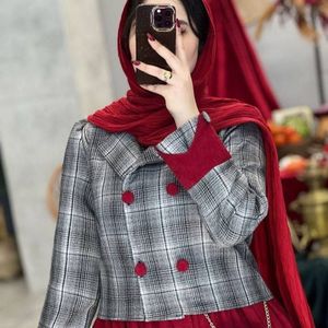 فروش اینترنتی کت و سارافون طرح گل ناز