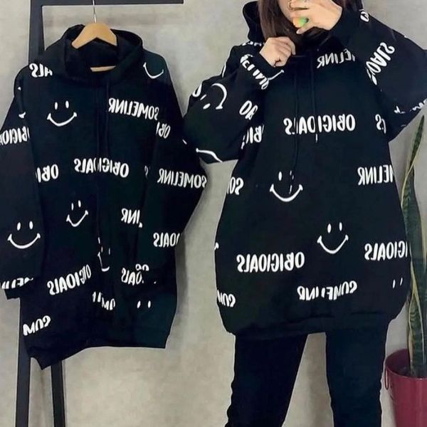 هودی دخترانه داخل کرکی