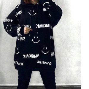 هودی دخترانه داخل کرکی