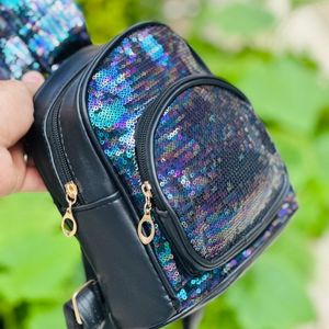 خرید اینترنتی قیمت کوله دخترانه چرمی طرح پولکی کد 4023005