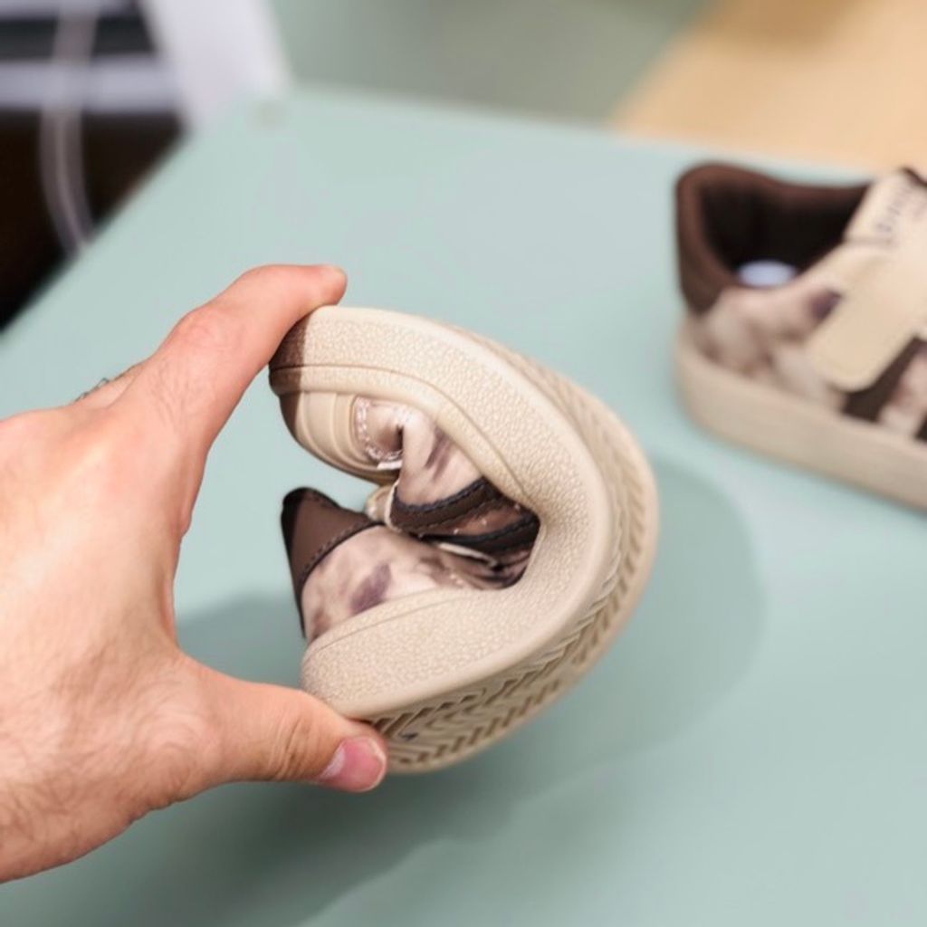 خرید اینترنتی قیمت ونس بچگانه طرح الستار دو خط از KIDS  کد 4022806