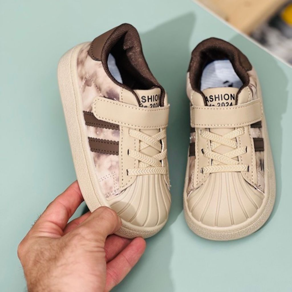 خرید اینترنتی قیمت ونس بچگانه طرح الستار دو خط از KIDS  کد 4022806