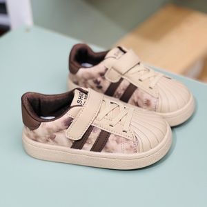 خرید اینترنتی قیمت ونس بچگانه طرح الستار دو خط از KIDS  کد 4022806