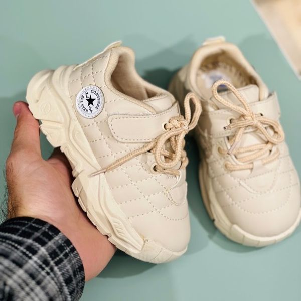 کتونی بچگانه طرح شنل دوزی آوا کد 112903