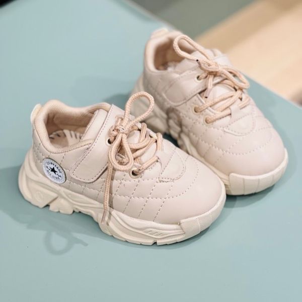 کتونی بچگانه طرح شنل دوزی آوا کد 112903