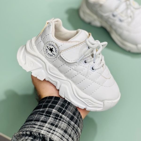 کتونی بچگانه طرح شنل دوزی آوا کد 112903