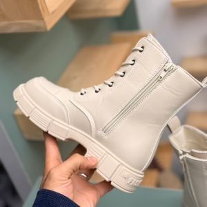 خرید اینترنتی قیمت بوت بچگانه طرح دو بند سگک از Kids کد 4082802