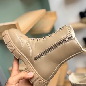 خرید اینترنتی قیمت بوت بچگانه طرح دو بند سگک از Kids کد 4082802