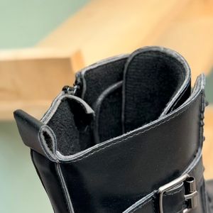 خرید اینترنتی قیمت بوت بچگانه طرح دو بند سگک از Kids کد 4082802