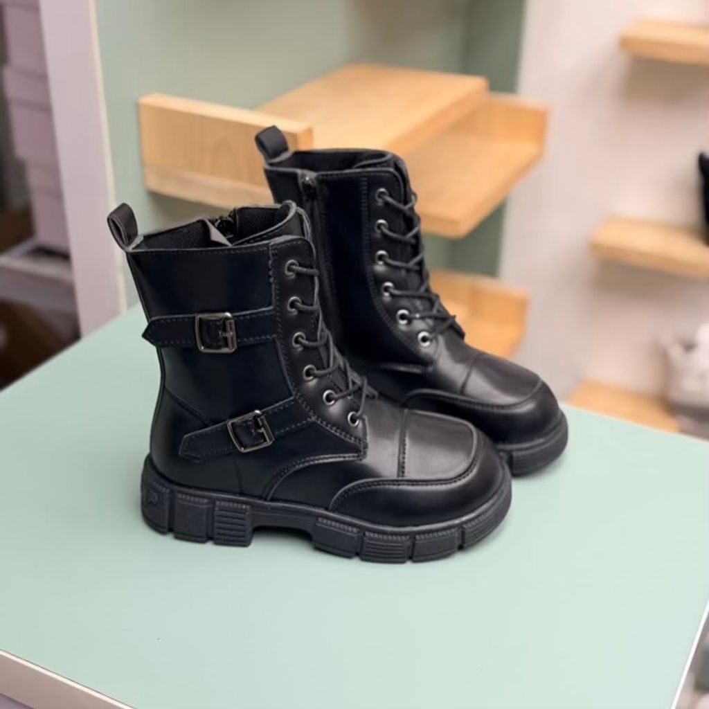 خرید اینترنتی قیمت بوت بچگانه طرح دو بند سگک از Kids کد 4082802