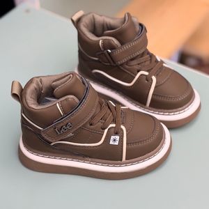 خرید اینترنتی قیمت کتونی بچگانه ساقدار طرح Lee از K-Z کد 4082203