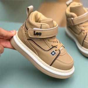 خرید اینترنتی قیمت کتونی بچگانه ساقدار طرح Lee از K-Z کد 4082203