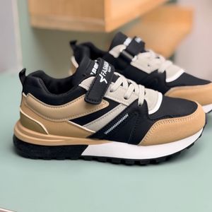 خرید اینترنتی قیمت کتونی بچگانه طرح هشتی از K-Z کد 4082202