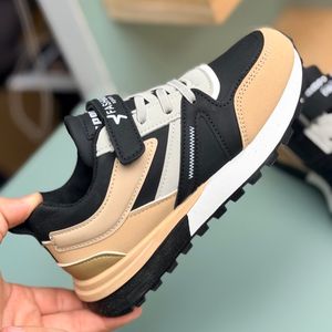 خرید اینترنتی قیمت کتونی بچگانه طرح هشتی از K-Z کد 4082202