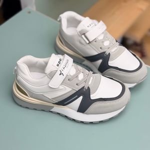 خرید اینترنتی قیمت کتونی بچگانه طرح هشتی از K-Z کد 4082202